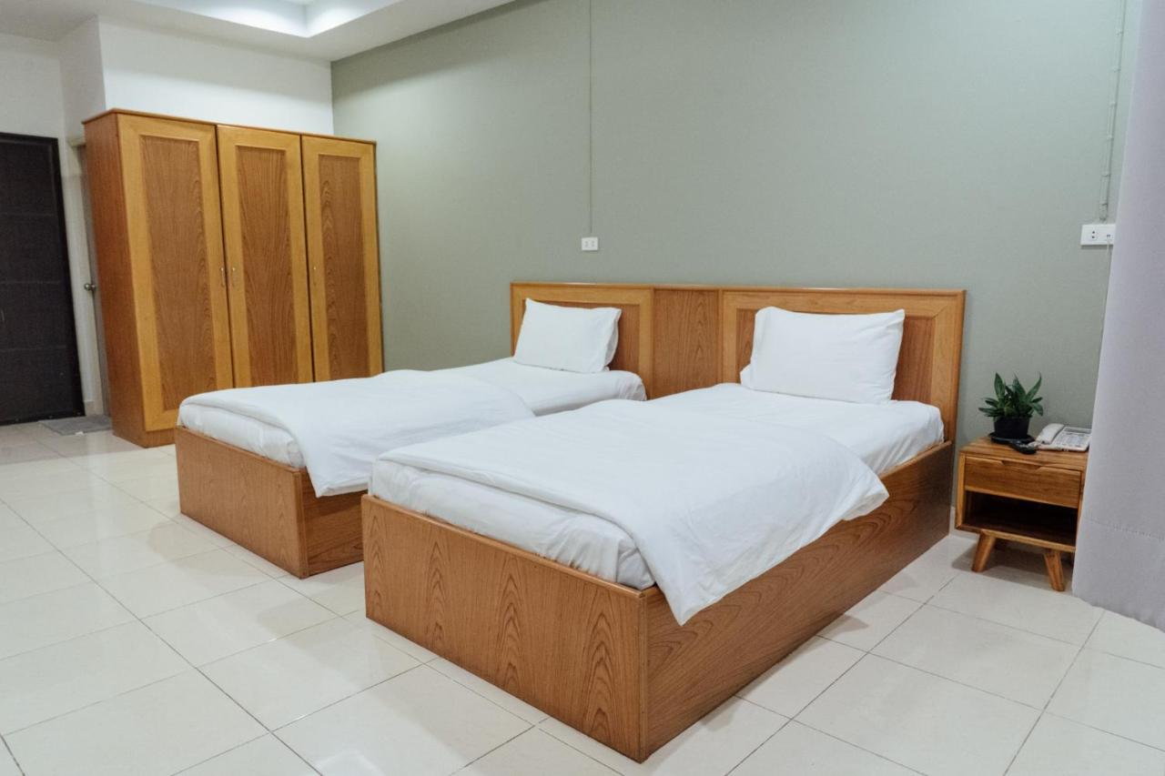 Jj Palace เจเจ พาเลซ Ban Si Than Экстерьер фото